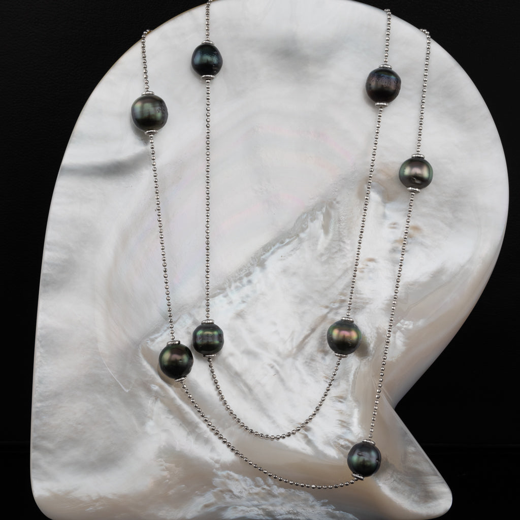 Opera Scattered Tahitian Necklace