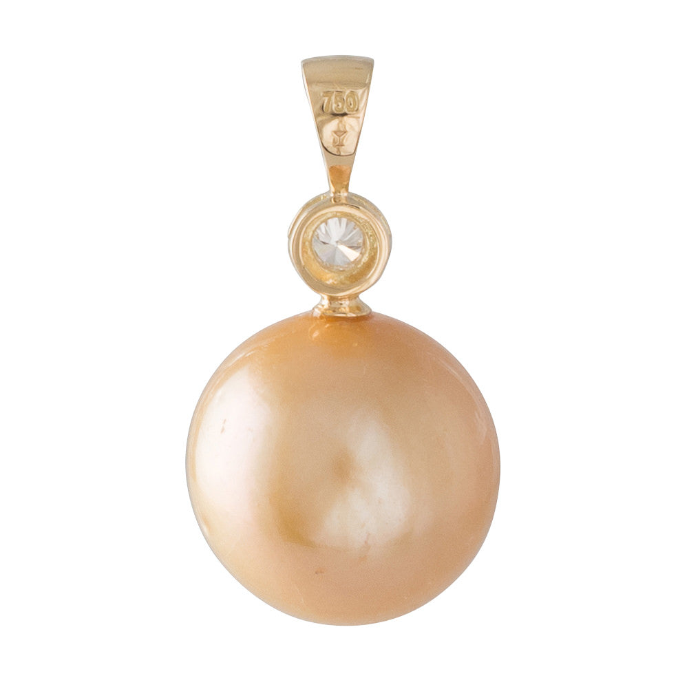 15mm Round Gold South Sea Pendant