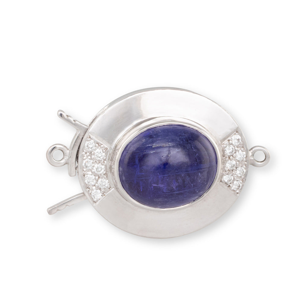 A 7.21ct Cabachon Tanzanite Clasp