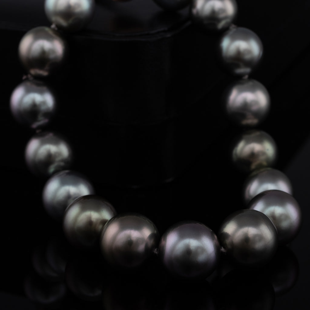 Shaded Tahitian Pearl Bracelet