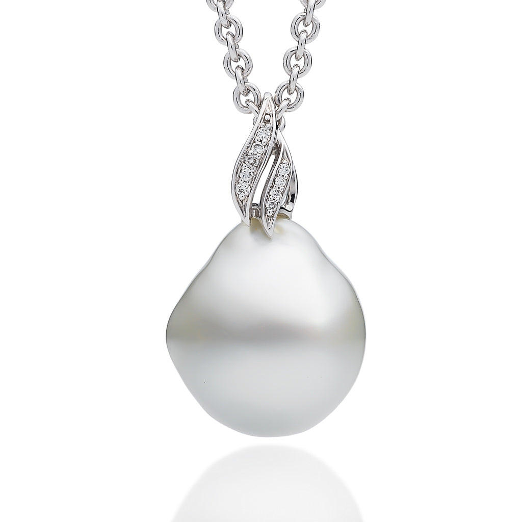 Baroque South Sea Diamond Pendant
