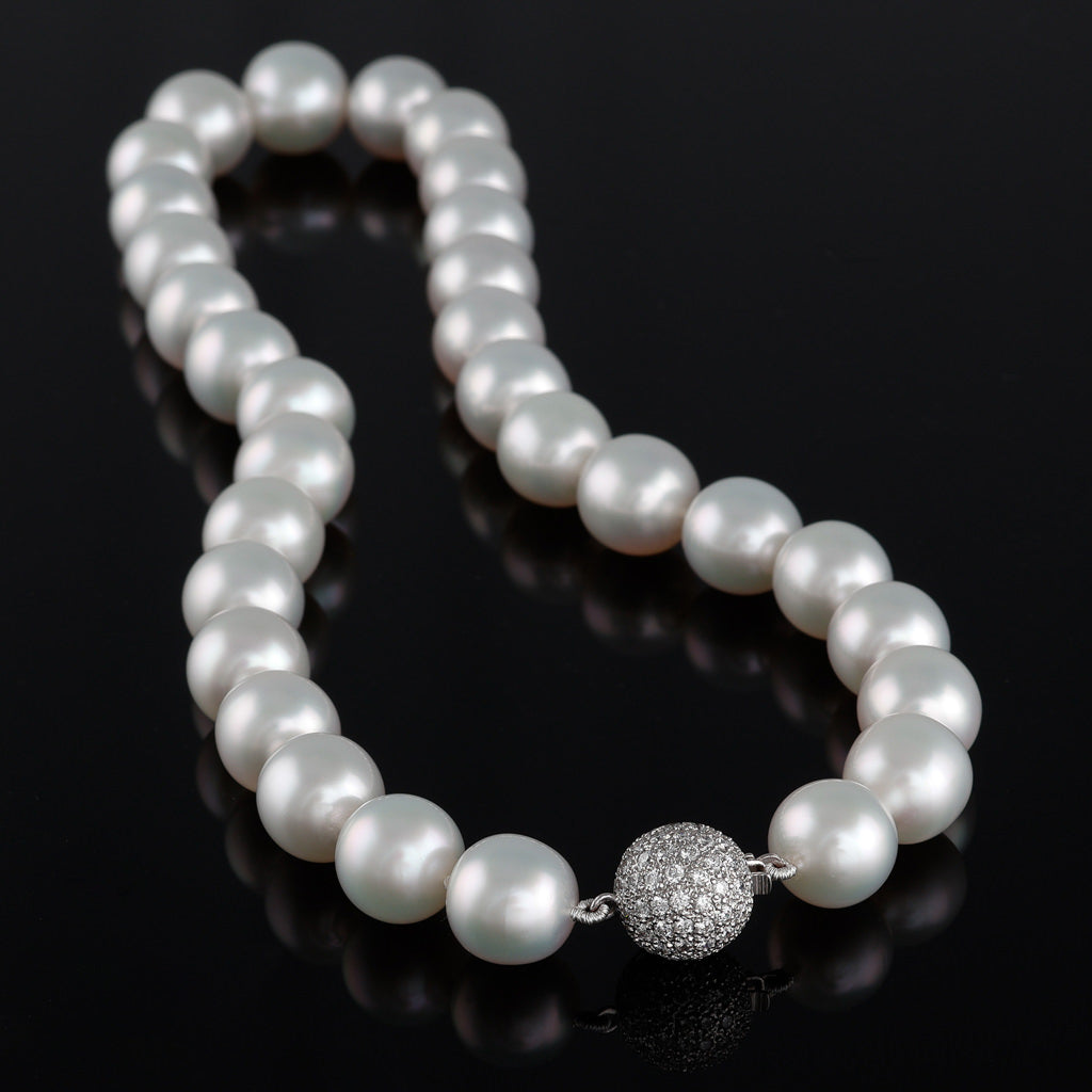 Australian South Sea Pearl Strand