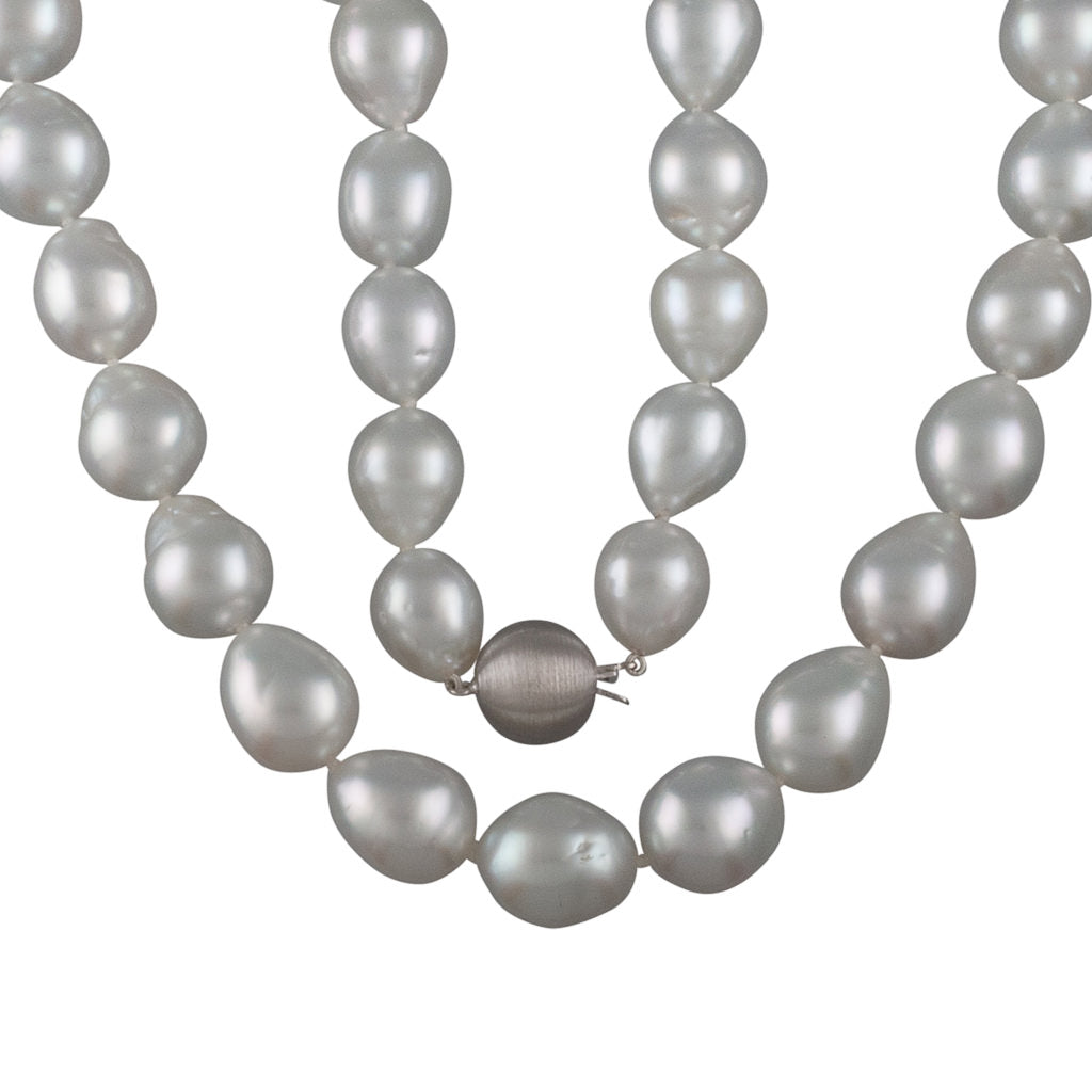 Semi-Baroque South Sea Strand