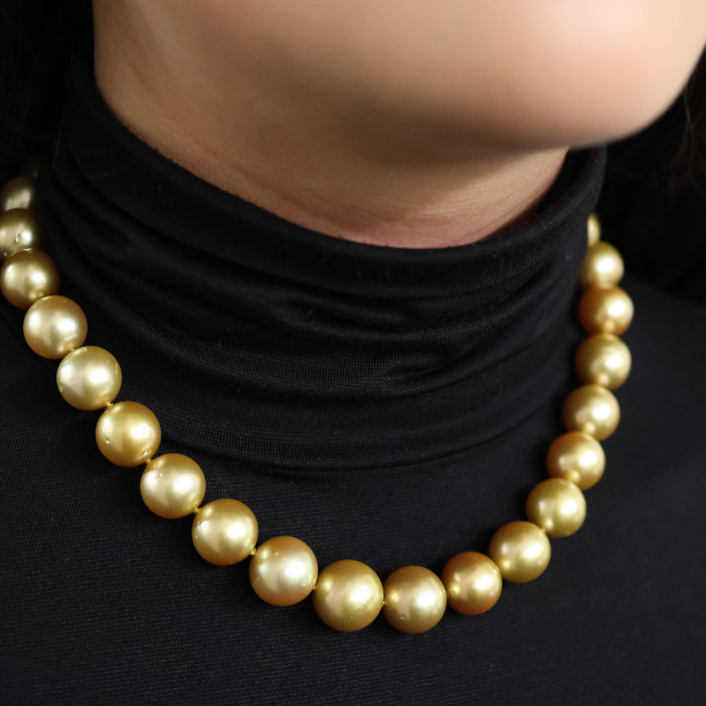 Round Gold South Sea Pearl Strand