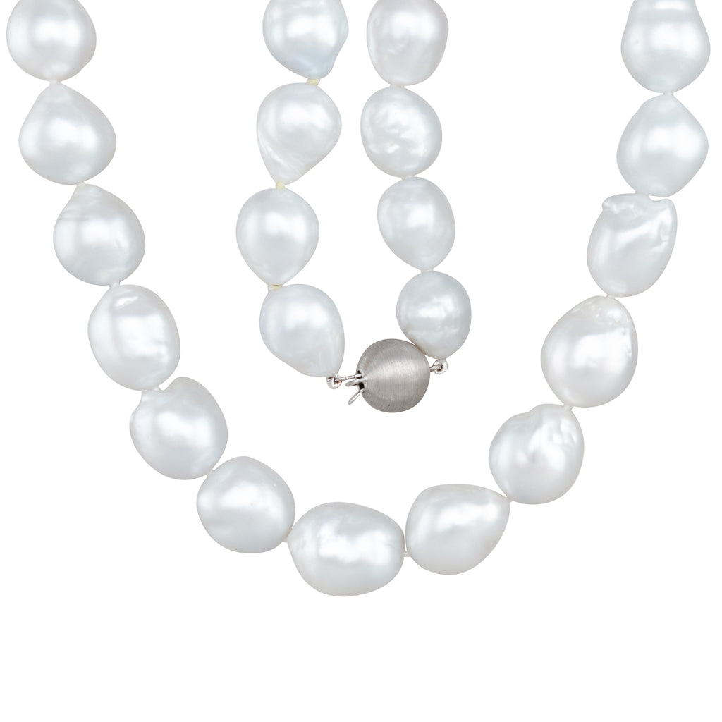 Baroque Silver South Sea Strand