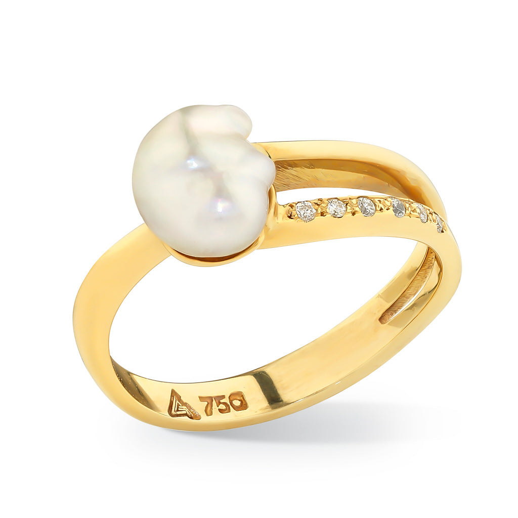 South Sea Keshi & Diamond Ring