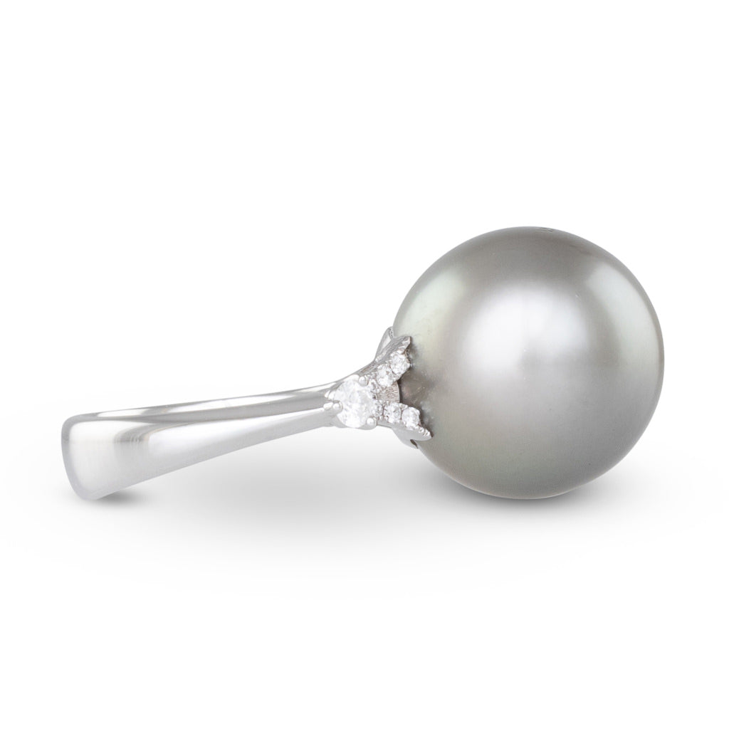 15mm Tahitian Pearl & Diamond Ring