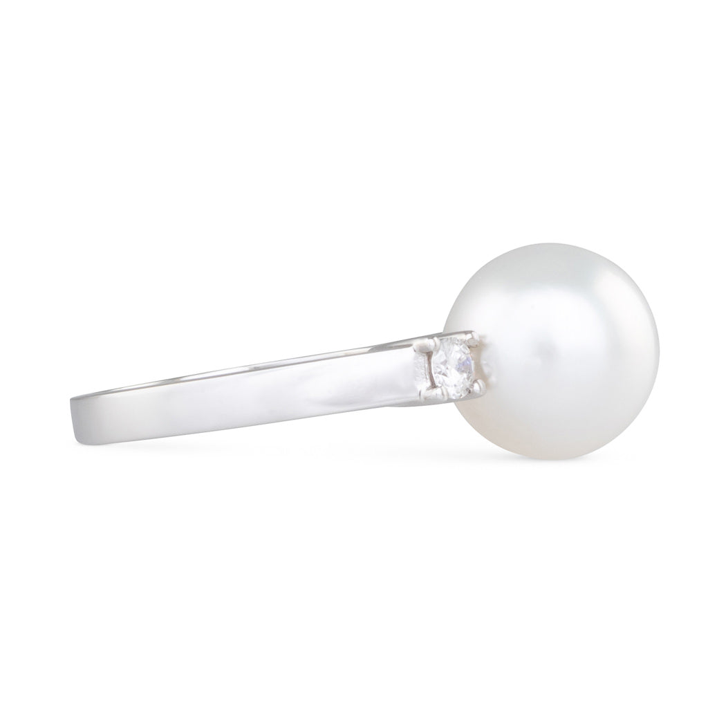 10mm South Sea Pearl & Diamond Ring