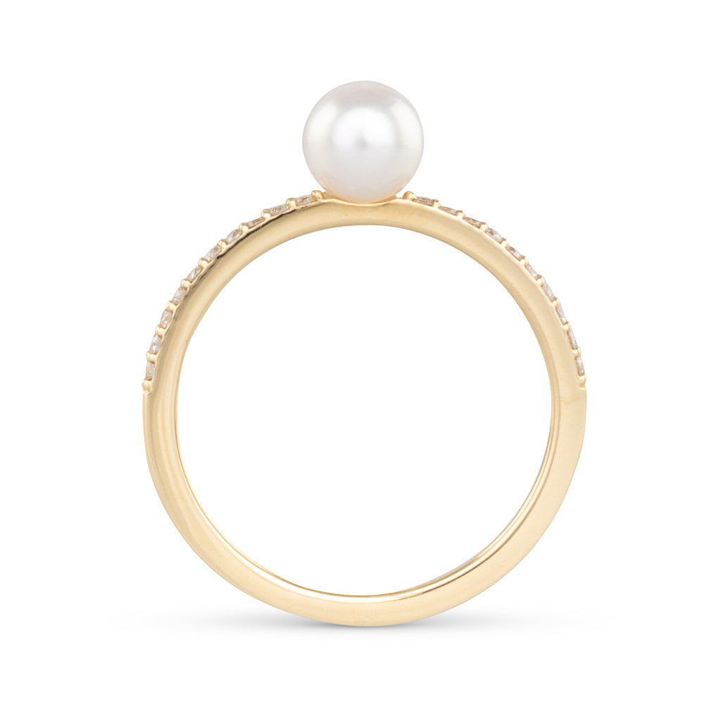 Japanese Akoya Pearl & Diamond Ring